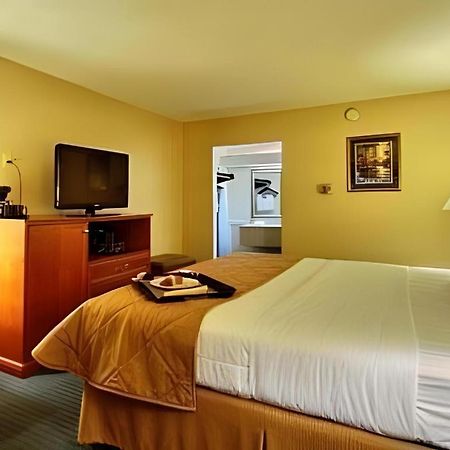 Lifestyle Inn Cedar Falls Exteriér fotografie