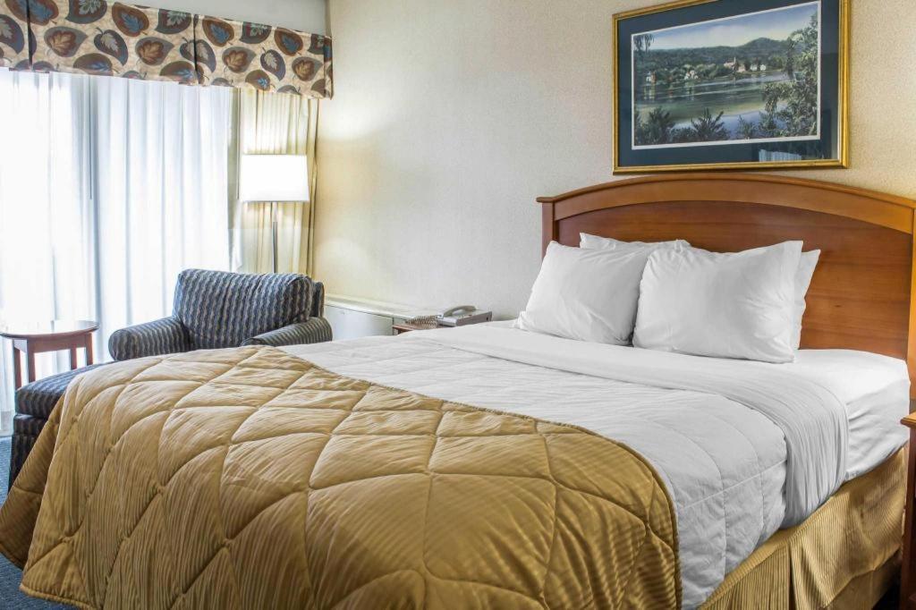 Lifestyle Inn Cedar Falls Exteriér fotografie