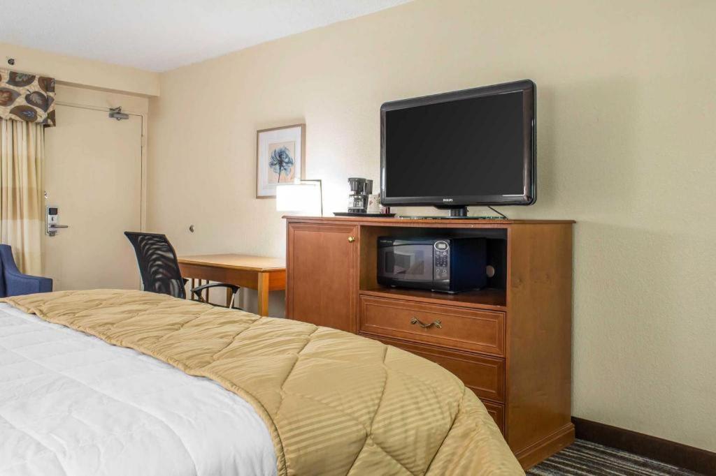 Lifestyle Inn Cedar Falls Exteriér fotografie