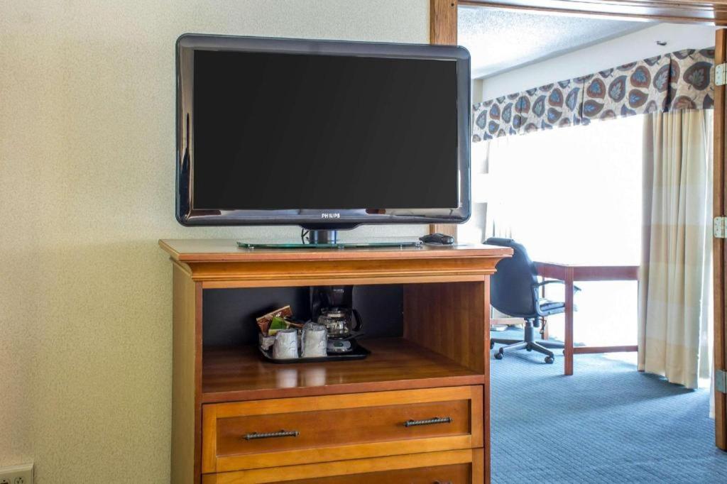 Lifestyle Inn Cedar Falls Exteriér fotografie