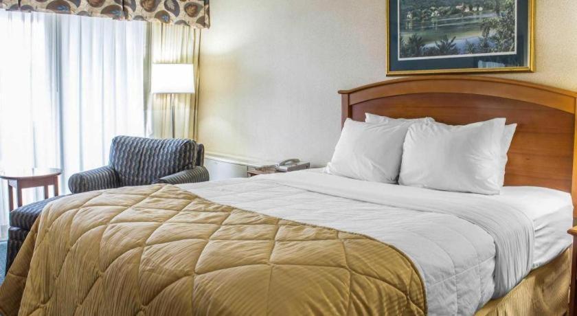 Lifestyle Inn Cedar Falls Exteriér fotografie